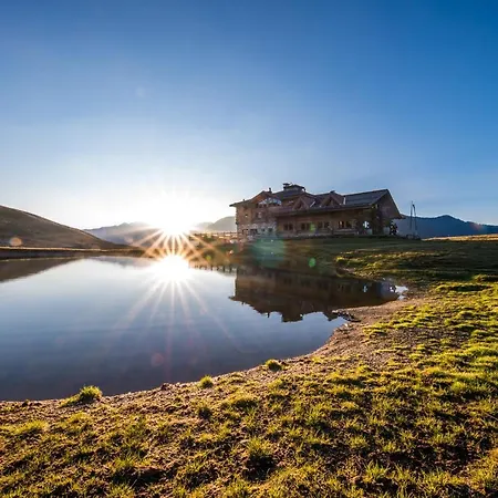 Sunny Valley Mountain 博尔米奥