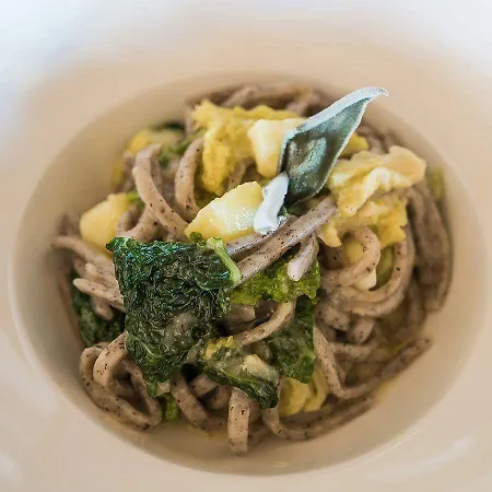 Sunny Valley Mountain 酒店 5*