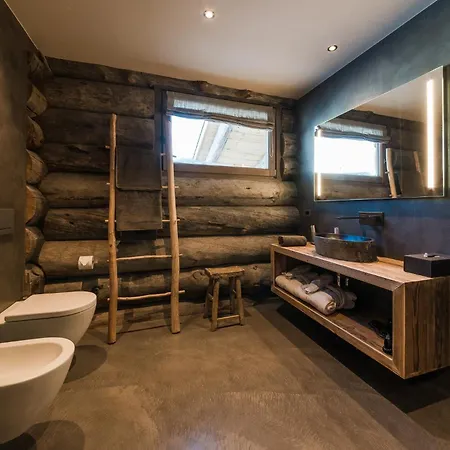 Sunny Valley Mountain Hotel