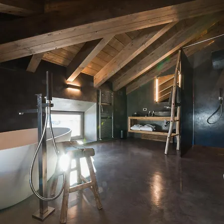 Sunny Valley Mountain 5*